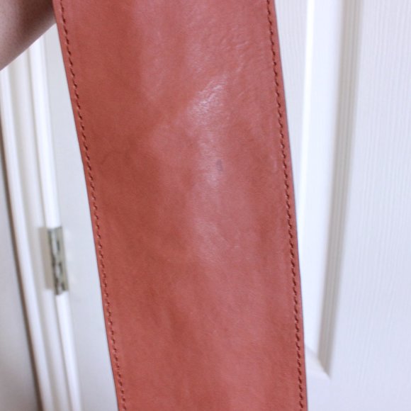 Mango Leather Bucket Bag - Picture 11 of 16